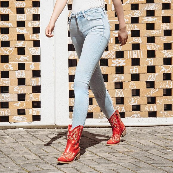 Women Red Cowgirl with Sparkly Embroidered Rhinestones Short Western Ankle Boots - Picture 7 of 7